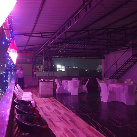 Priya Tours And Travels Otel Guwahati Dış mekan fotoğraf