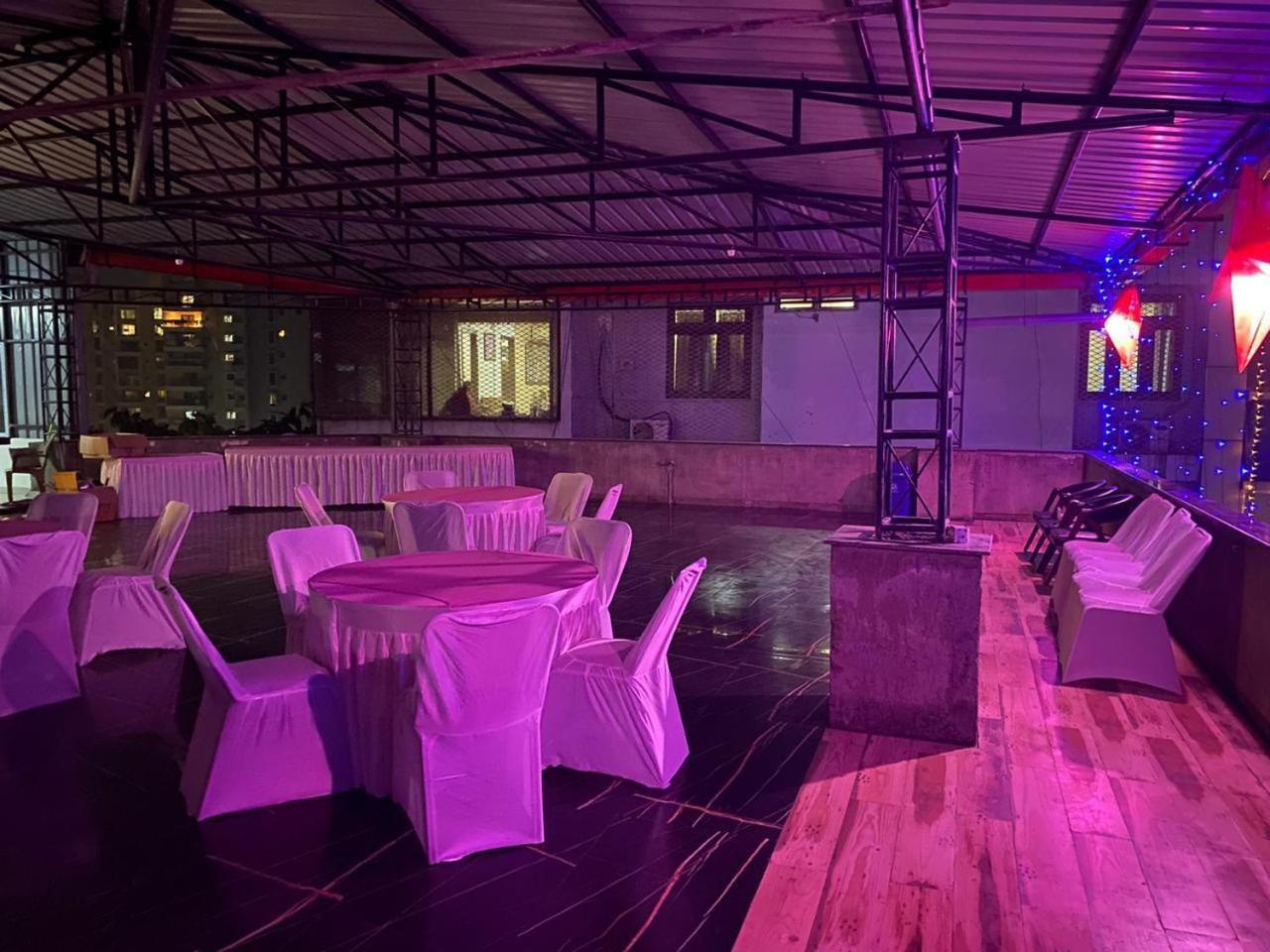 Priya Tours And Travels Otel Guwahati Dış mekan fotoğraf